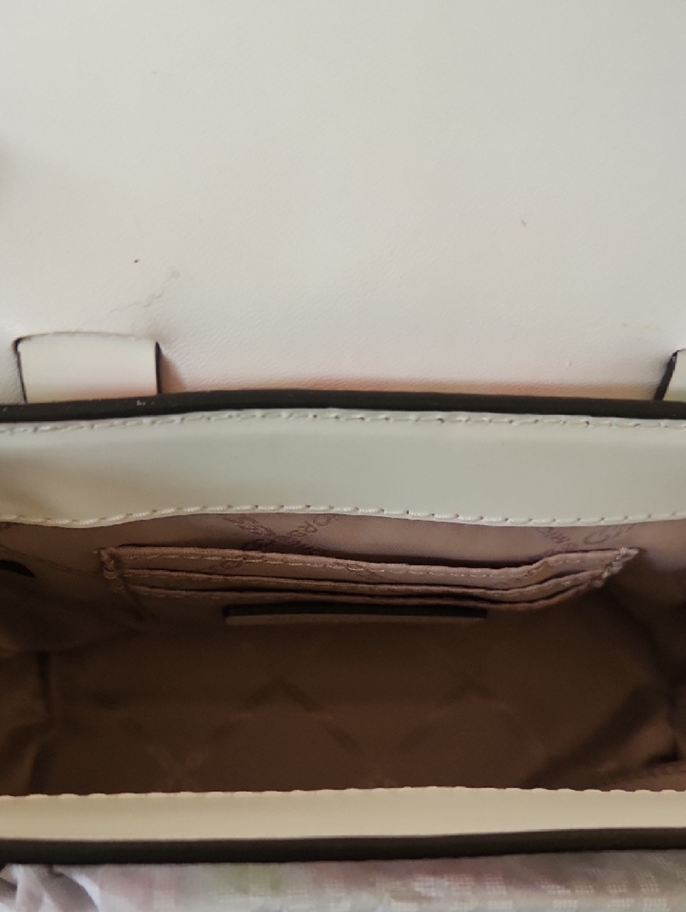 Michael Kors Multicolor Chevron Print SIgnature Crossbody Bag - White Trim NWT - Picture 12 of 12